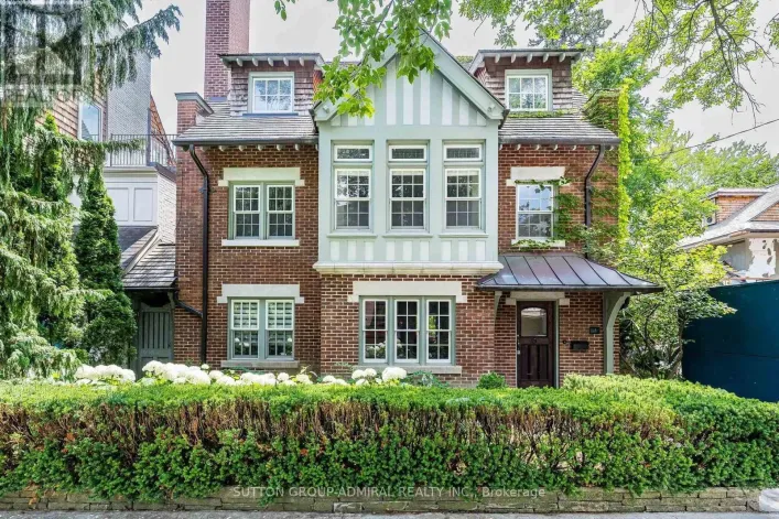 63 HIGHLAND AVENUE, Toronto