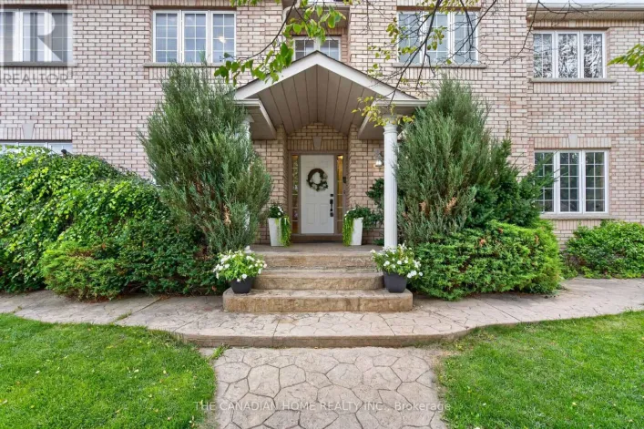 House for sale: 63 HUMBERSHED CRESCENT, Caledon