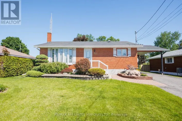 63 KINCARDINE STREET W, North Glengarry