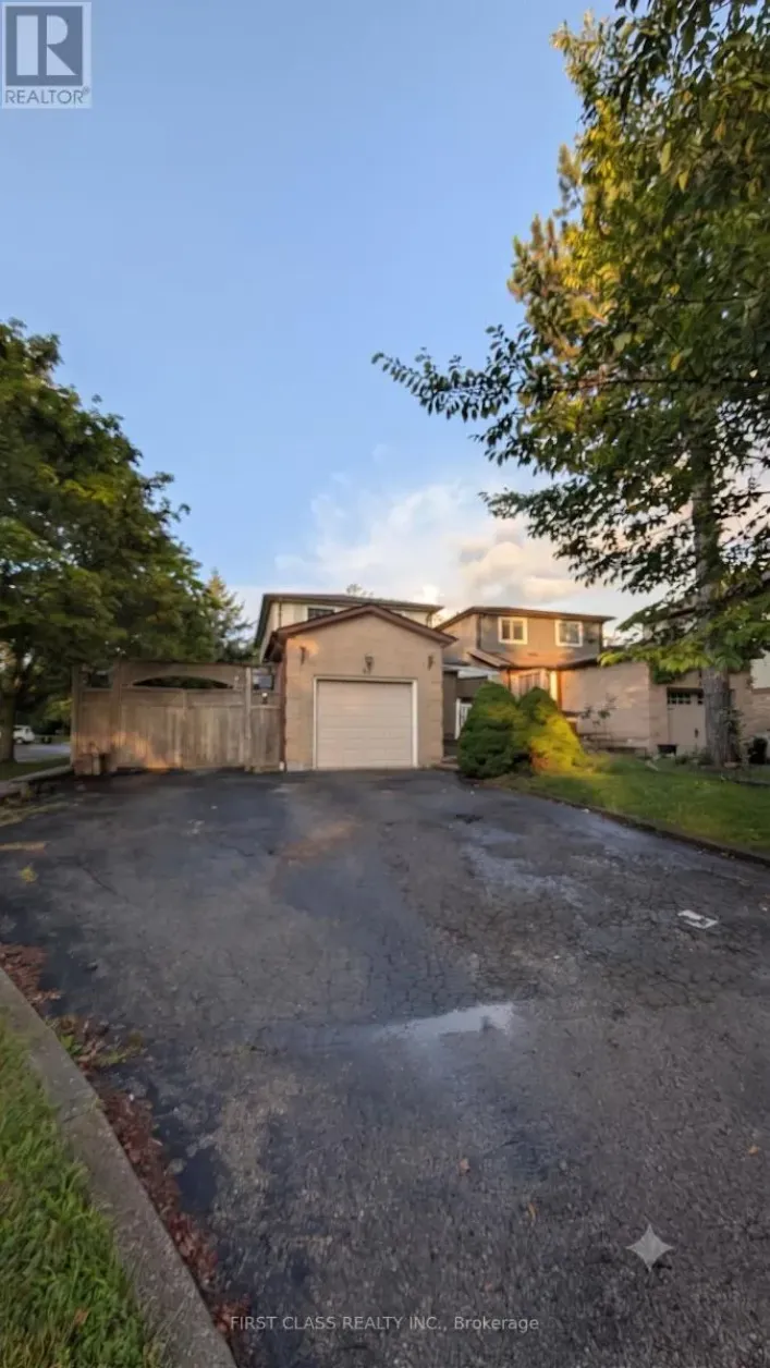 63 MARLOW CRESCENT, Markham