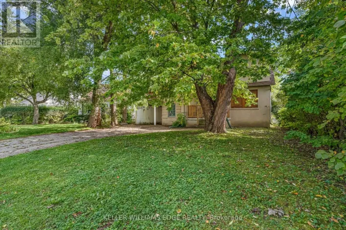 63 MINNEWAWA ROAD, Mississauga