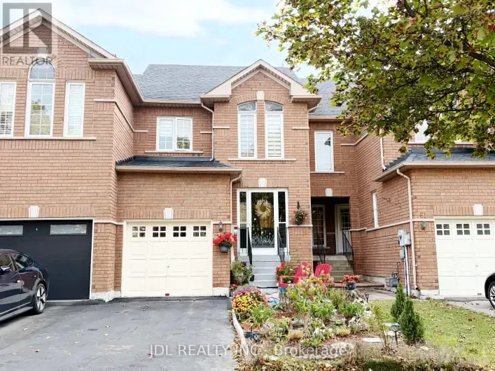 63 PENINSULA CRESCENT, Richmond Hill