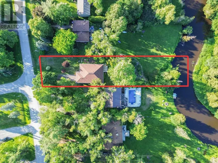 63 PINECREST ROAD, Georgina