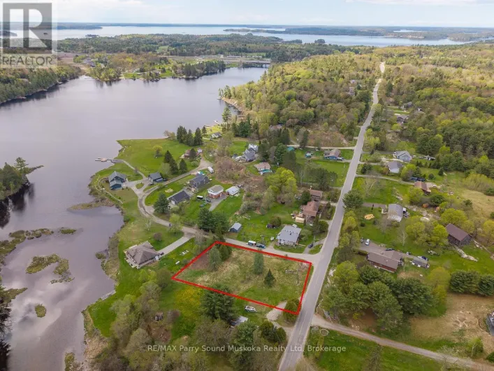 63 PINERIDGE DRIVE, McDougall