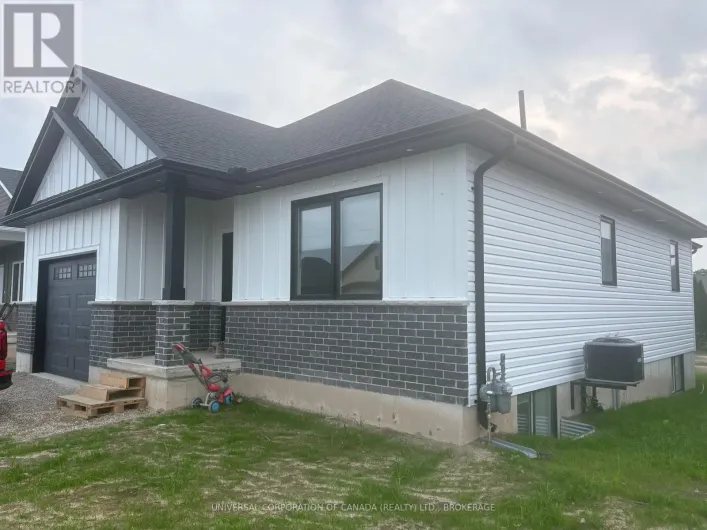63 REBECCA DRIVE, Aylmer