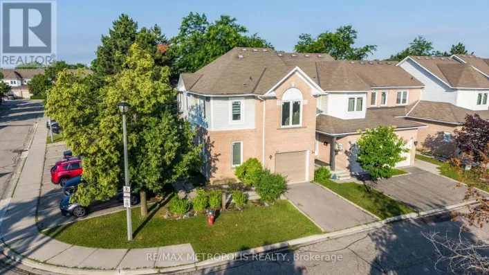 63 WICKSTEAD COURT, Brampton