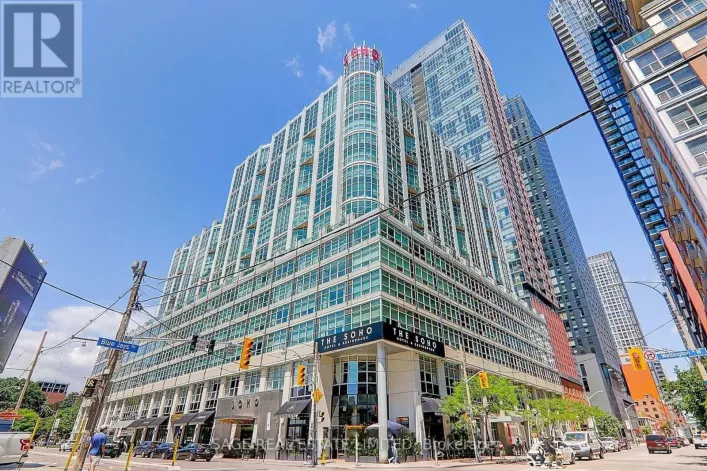 630 - 36 BLUE JAYS WAY, Toronto