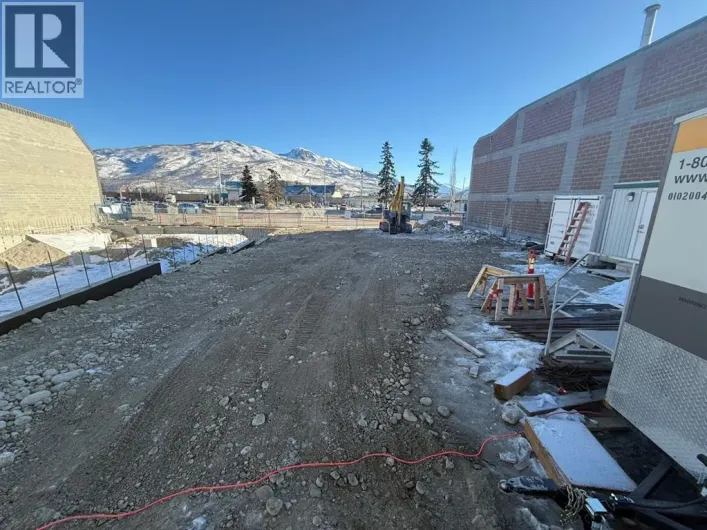 630 CONNAUGHT Drive, Jasper