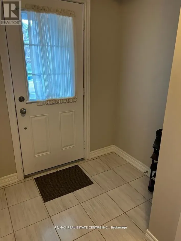 630 LINDEN DRIVE E, Cambridge