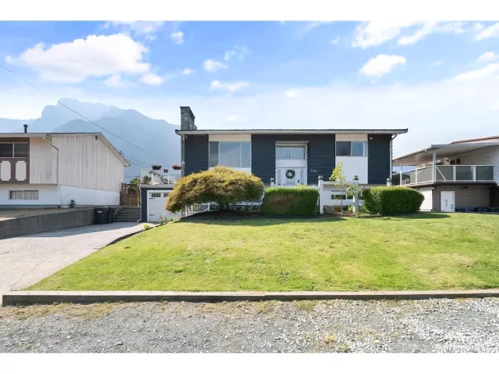 630 THACKER AVENUE|Hope, Hope
