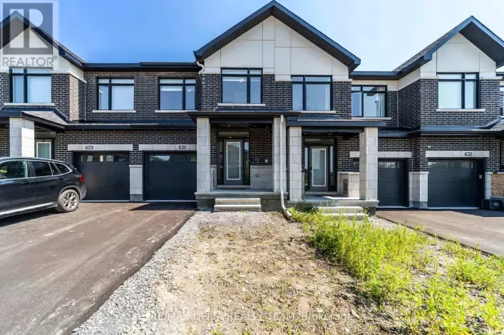 631 KNOTRIDGE STREET, Ottawa