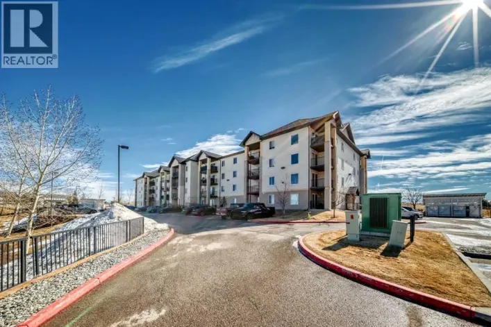 6310, 304 Mackenzie Way SW, Airdrie