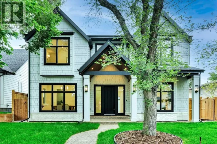 6312 Lacombe Way SW, Calgary