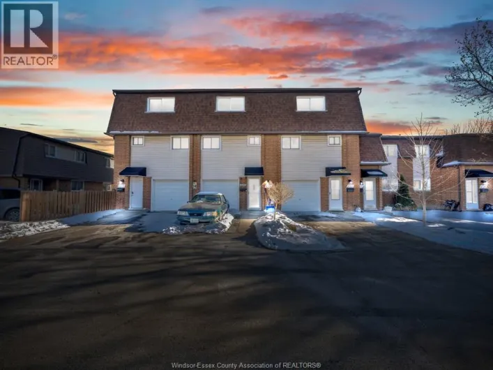 6312 THORNBERRY CRESCENT Unit# 484, Windsor