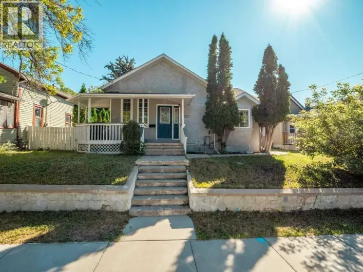 633 7 Street S, Lethbridge