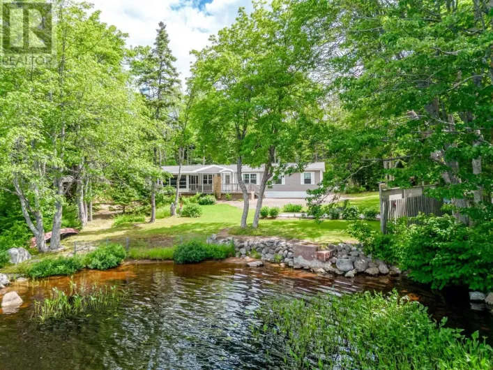 633 ADAMS Road, New Albany