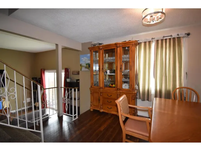 633 DOUGLAS STREET|Hope, Hope