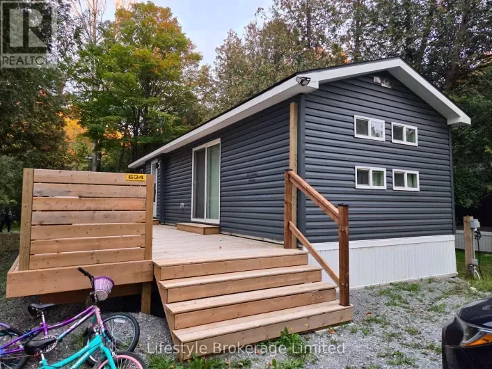 634 BLUEBERRY LANE, Scugog