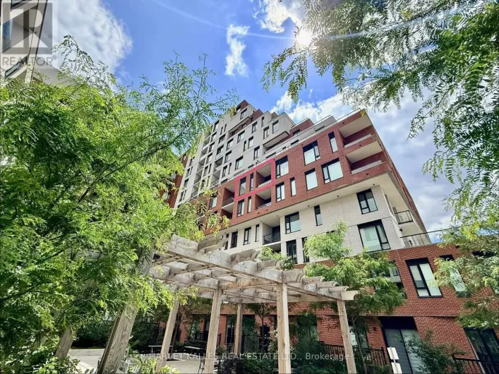 635 - 3100 KEELE STREET, Toronto