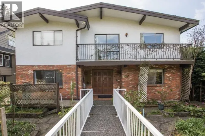 635 E KEITH ROAD, North Vancouver