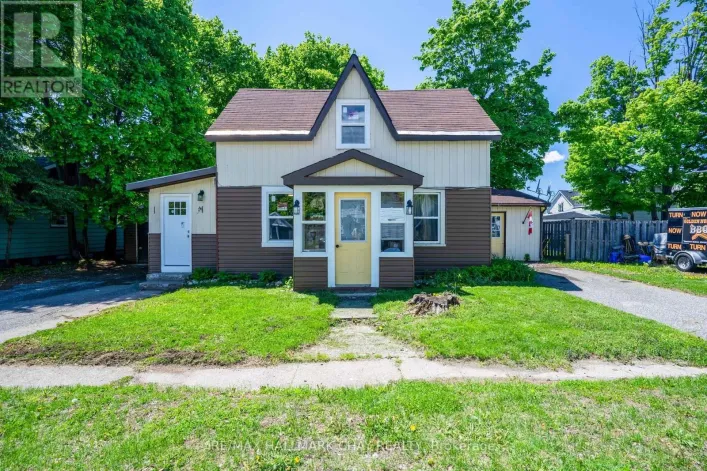 635 FIRST STREET S, Gravenhurst)