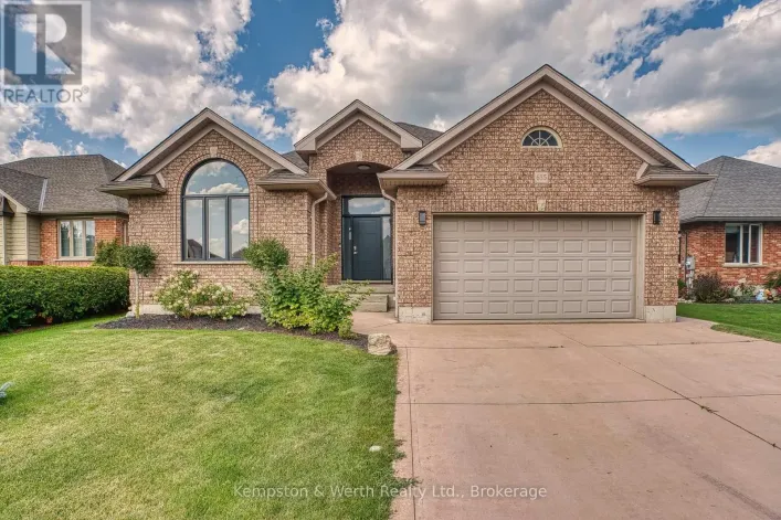 635 RIVERVIEW DRIVE, North Perth