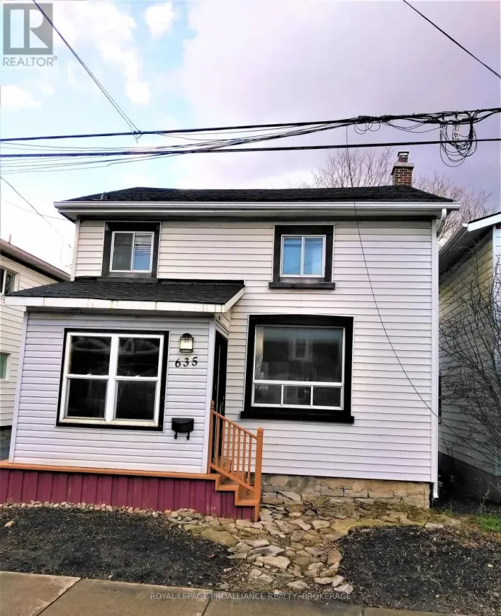635 VICTORIA STREET, Kingston