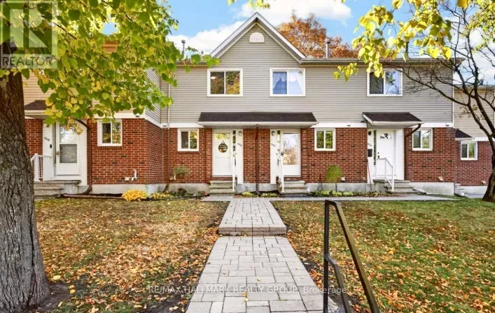 Row / Townhouse for sale: 6350 BILBERRY DRIVE, Ottawa