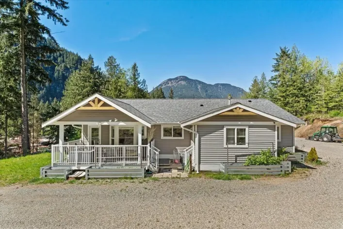 63666 OLD YALE ROAD|Hope, Hope