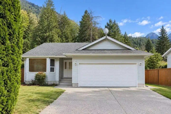 63680 OLD YALE ROAD|Hope, Hope