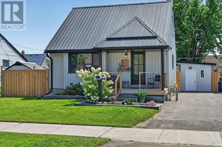637 MCKELLAR STREET, Peterborough