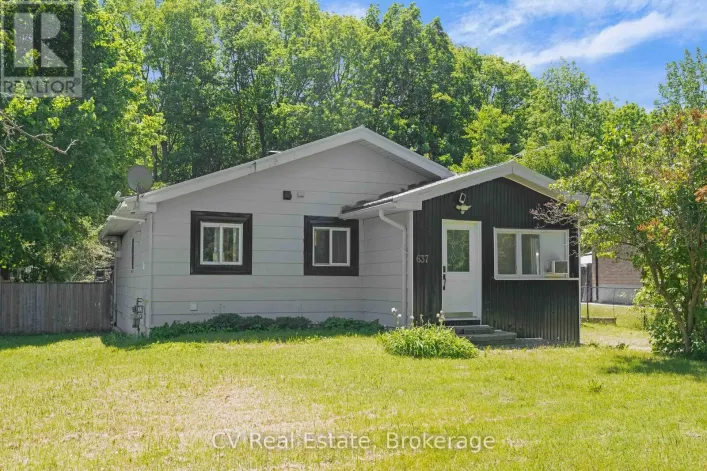 637 PINEGROVE AVENUE, Innisfil
