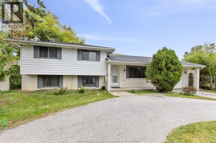 6370 MALDEN ROAD, LaSalle