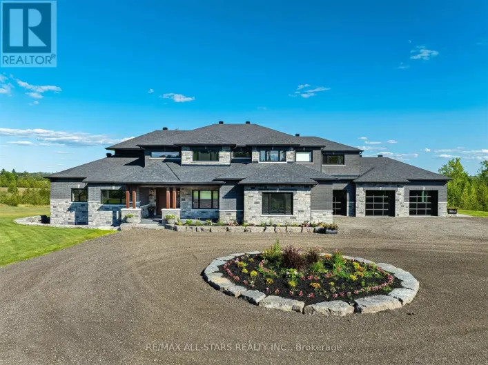 6374 SMITH BOULEVARD, Georgina