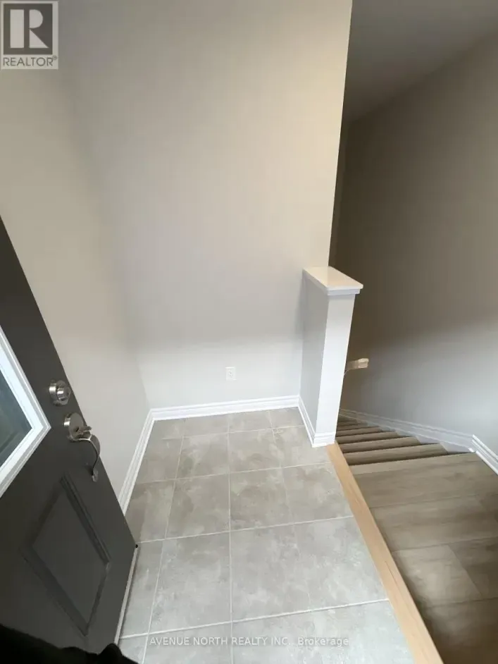 637B PAAKANAAK AVENUE, Ottawa