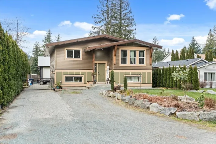 63895 OLD YALE ROAD|Hope, Hope