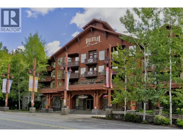 638A 2036 LONDON LANE, Whistler