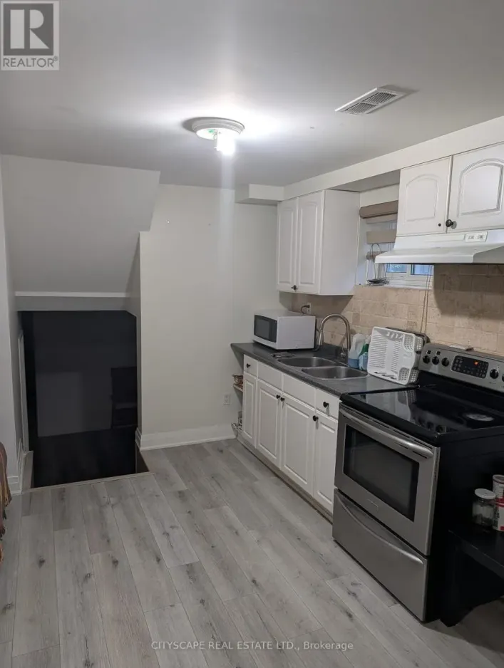 6393 CHAUMONT CRESCENT, Mississauga
