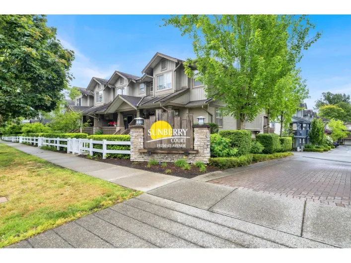 64 19250 65 AVENUE, Surrey