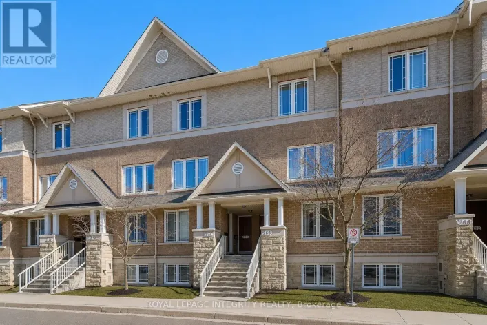 64 - 268 PASEO PVT PRIVATE, Ottawa