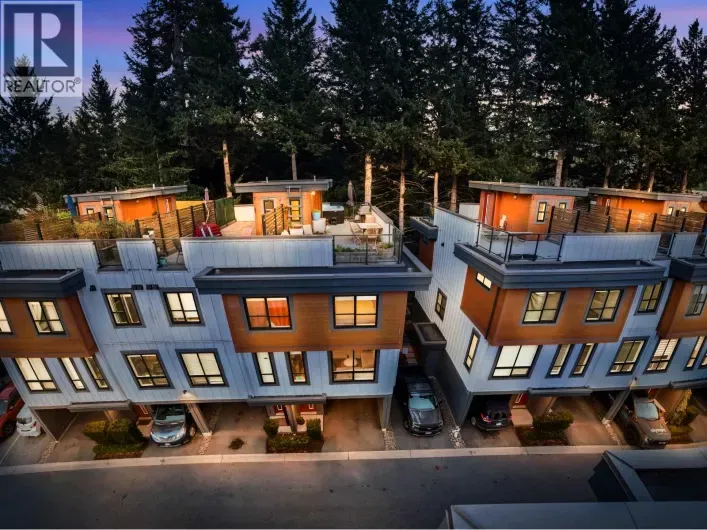 64 39769 GOVERNMENT ROAD, Squamish