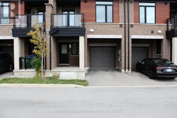 64 - 590 NORTH SERVICE ROAD, Hamilton