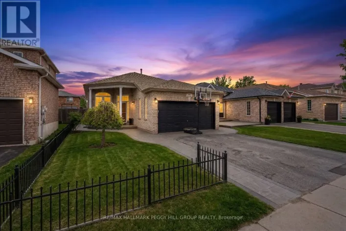 64 BIRD STREET, Barrie