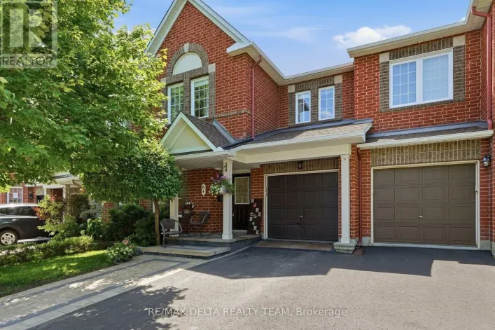 64 COLLINGTON STREET, Ottawa