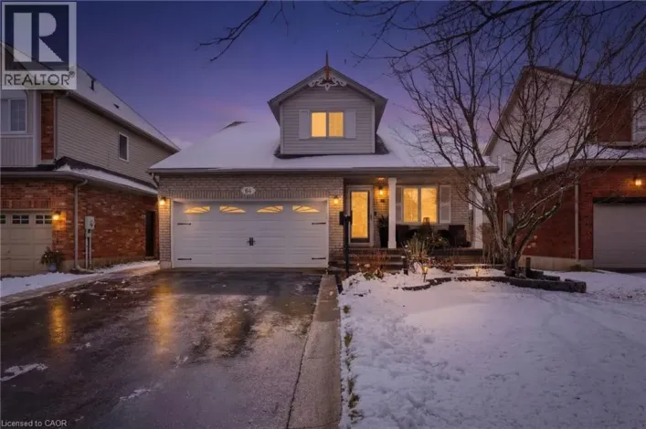 64 GRIFFITH Drive, Grimsby