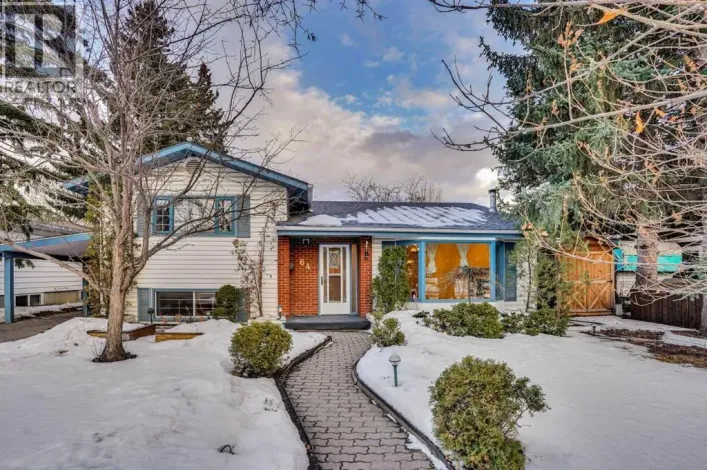 64 Hartford Road NW, Calgary