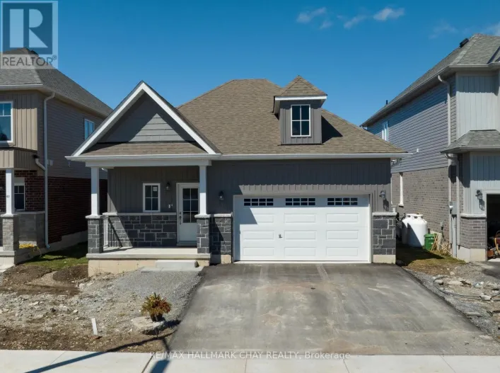 64 HILLCROFT WAY, Kawartha Lakes