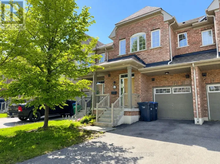 64 HONEYVIEW TRAIL, Brampton