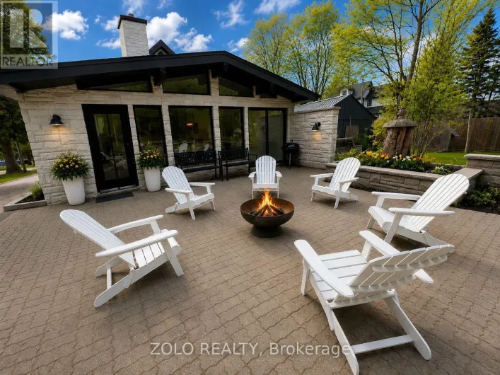 64 JOSEPH STREET, Muskoka Lakes