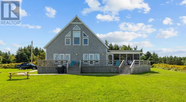 64 Lecky Crescent|Thunder Cove, Darnley